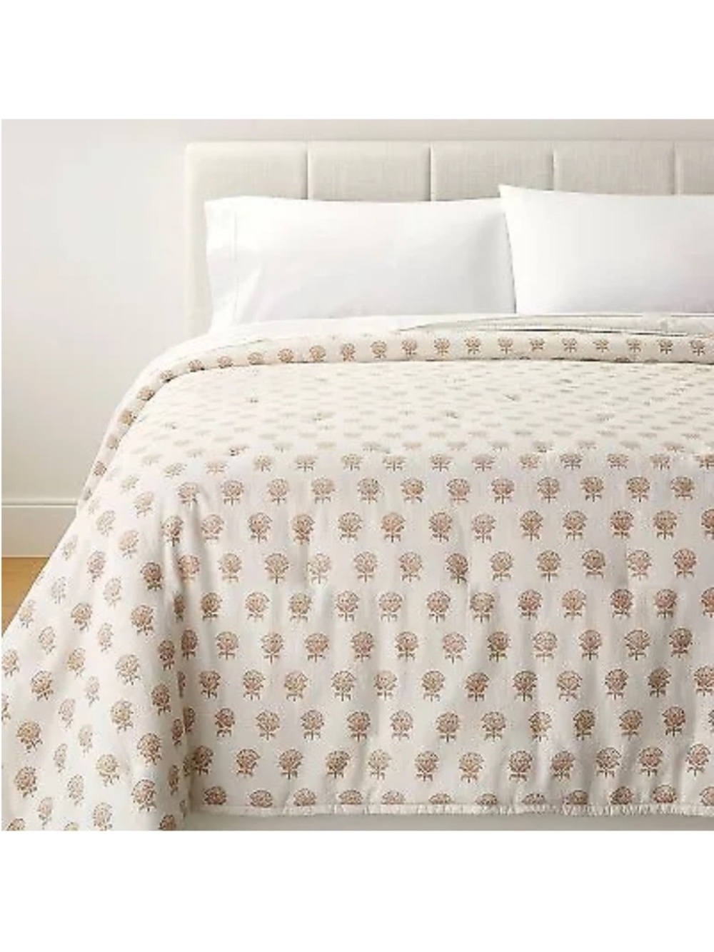 Lofty Woodblock Print Floral Quilt Off White/Mauve – Studio McGee NEW W/ TAGS